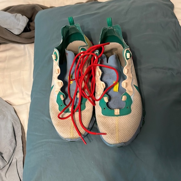 Nike react size 9 - Picture 2 of 4